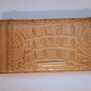 Brahmin Wallet